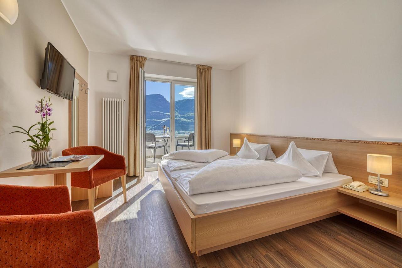 Hotel Törggelehof Cermes Buitenkant foto
